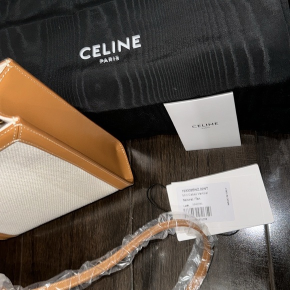 Celine Mini Cabas Vertical - Picture 6 of 6